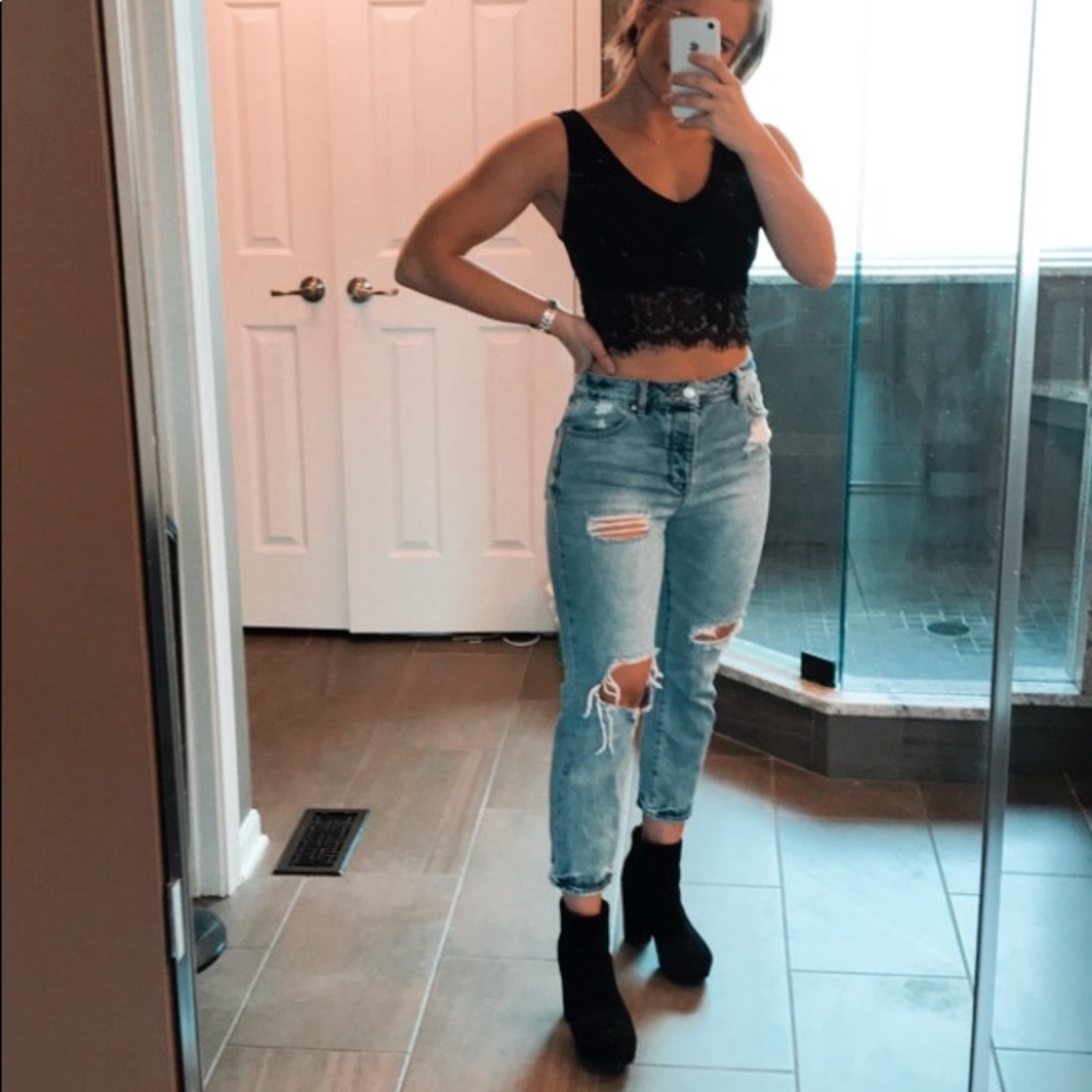 Cropped Lace Trim Tank